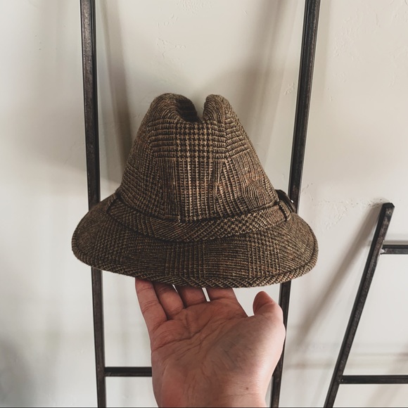 Plaid Vintage Hat - Picture 4 of 5